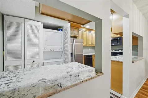 2666 Pine Ridge Way N Palm Harbor FL 34684