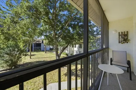 2666 Pine Ridge Way N Palm Harbor FL 34684