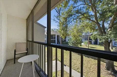 2666 Pine Ridge Way N Palm Harbor FL 34684