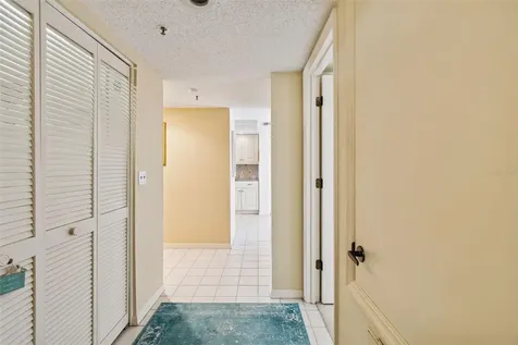 6707 Stone River Road Bradenton FL 34203