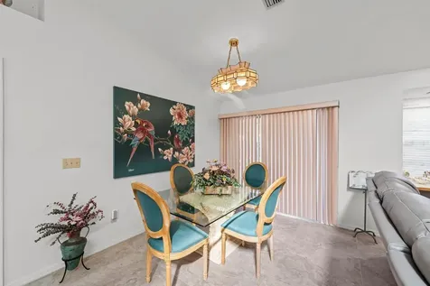 2501 E Diana Street Tampa FL 33610