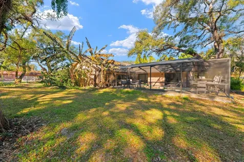 2501 E Diana Street Tampa FL 33610