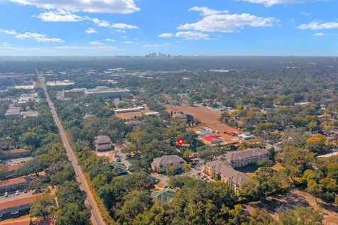 2501 E Diana Street Tampa FL 33610