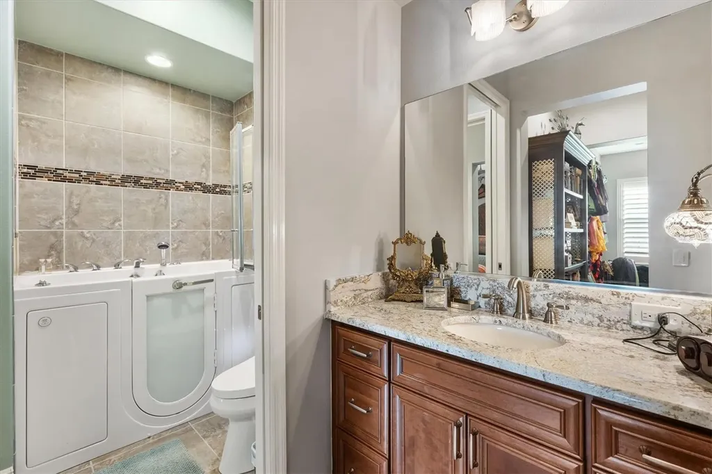 885 Iron Oak Way The Villages FL 32163