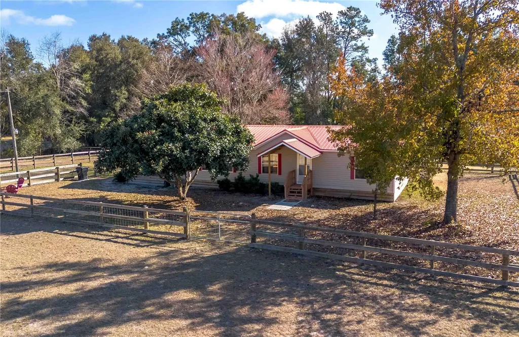 26707 NW 84th Place High Springs FL 32643