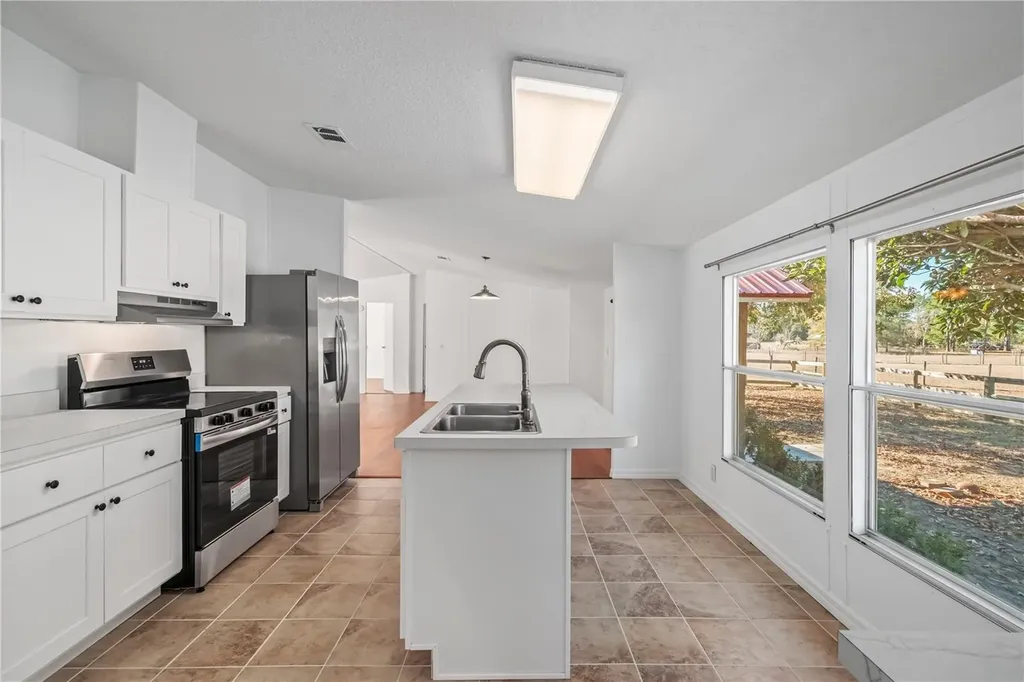 26707 NW 84th Place High Springs FL 32643
