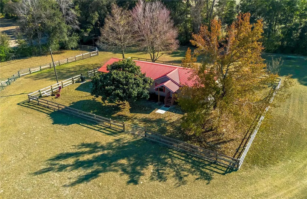 26707 NW 84th Place High Springs FL 32643