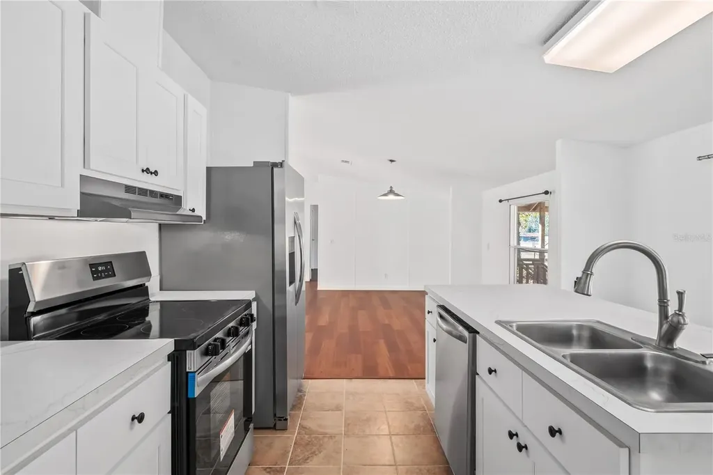 26707 NW 84th Place High Springs FL 32643