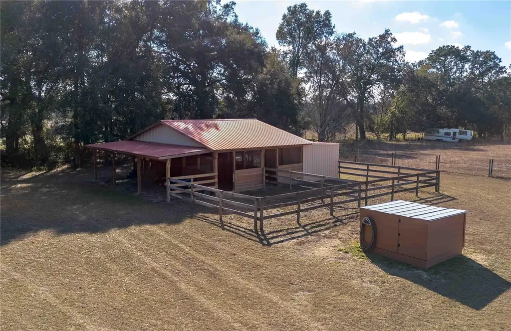26707 NW 84th Place High Springs FL 32643