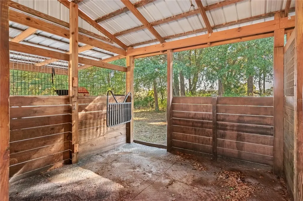 26707 NW 84th Place High Springs FL 32643