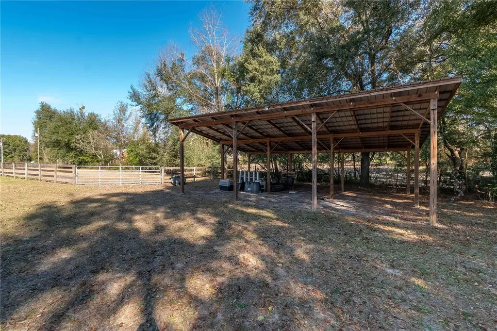 26707 NW 84th Place High Springs FL 32643