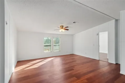 26707 NW 84th Place High Springs FL 32643