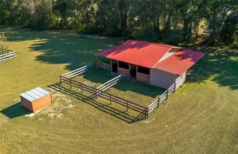 26707 NW 84th Place High Springs FL 32643