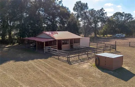 26707 NW 84th Place High Springs FL 32643