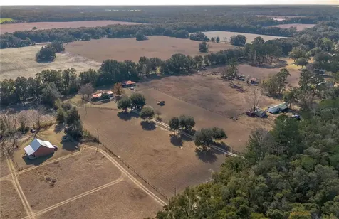 26707 NW 84th Place High Springs FL 32643
