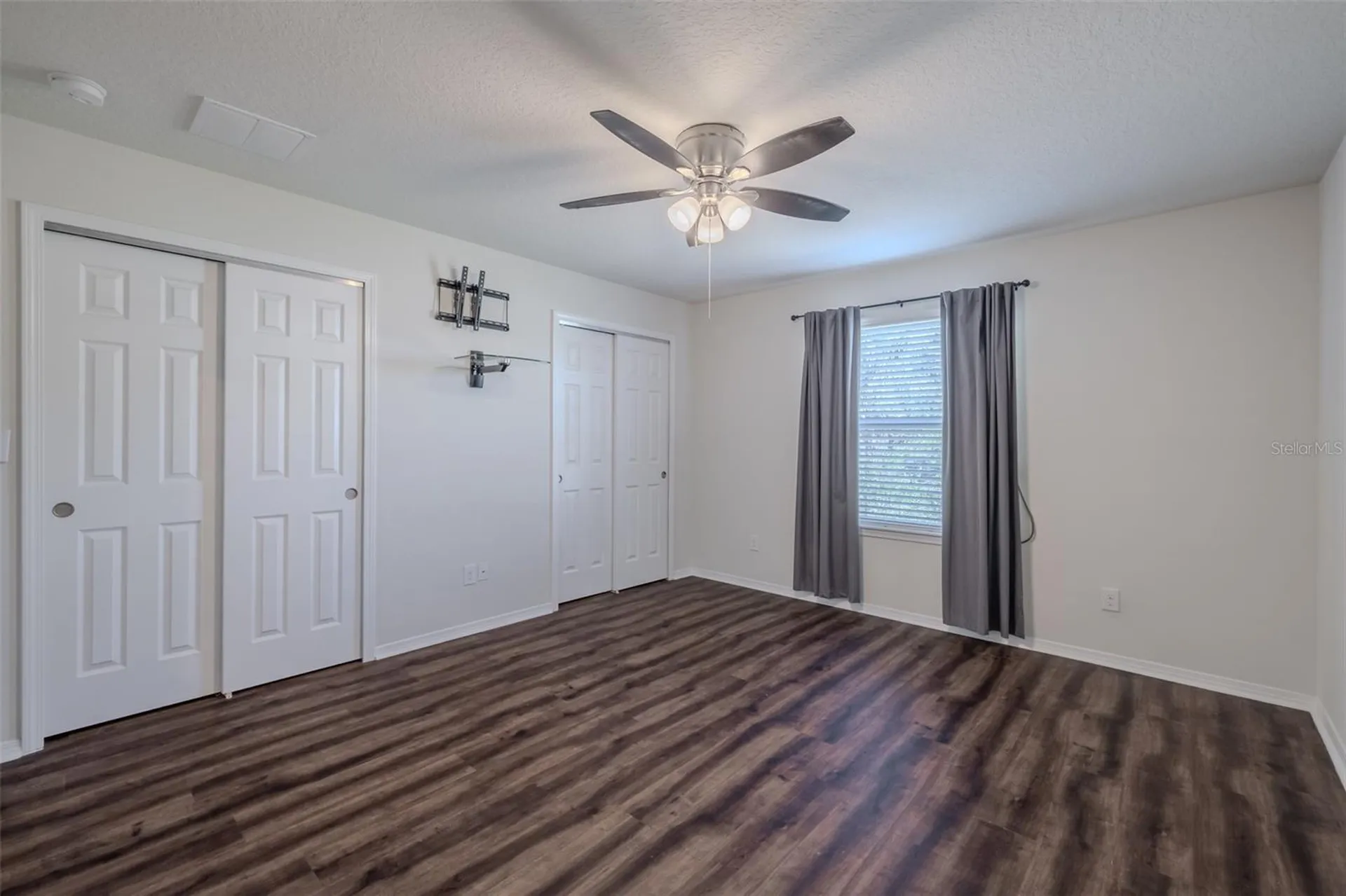 4734 White Sanderling Ct Court Tampa FL 33619