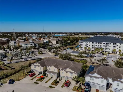 4734 White Sanderling Ct Court Tampa FL 33619