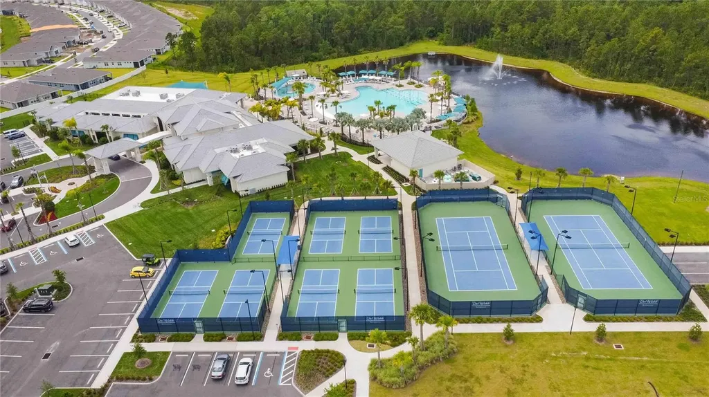 2499 Cliff Way St Cloud FL 34771