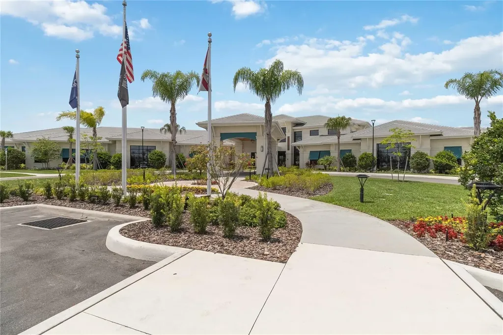 2499 Cliff Way St Cloud FL 34771