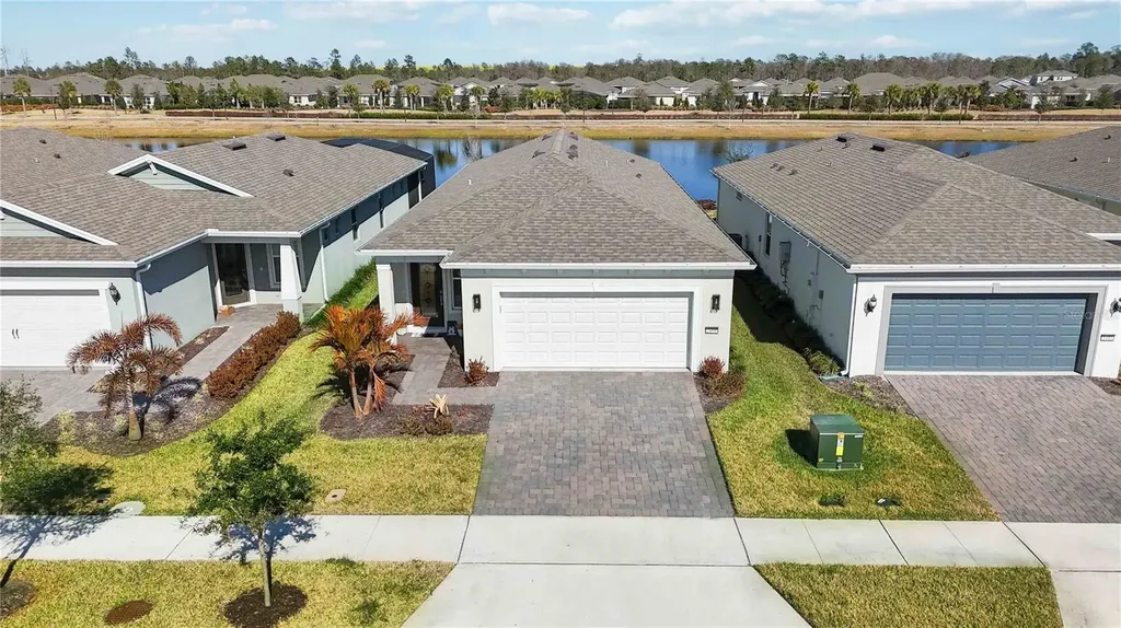 2499 Cliff Way St Cloud FL 34771