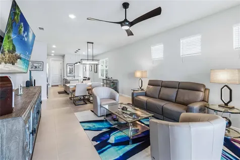 2499 Cliff Way St Cloud FL 34771
