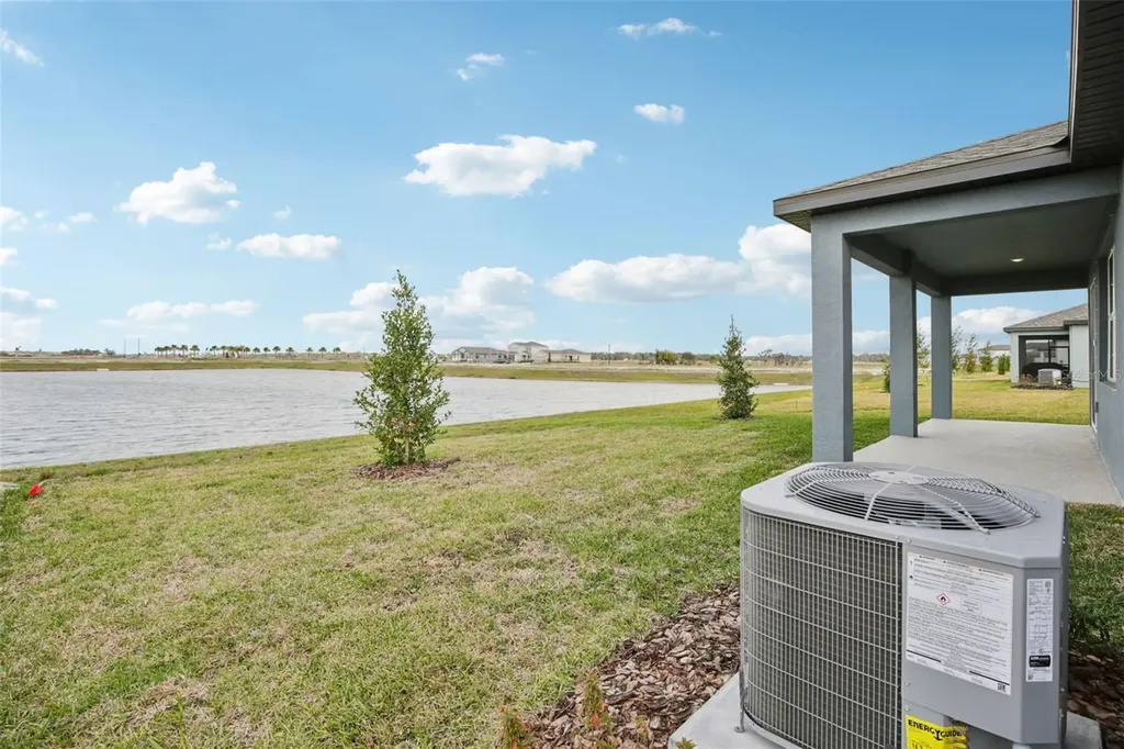 13217 Shellmore Avenue Palmetto FL 34221