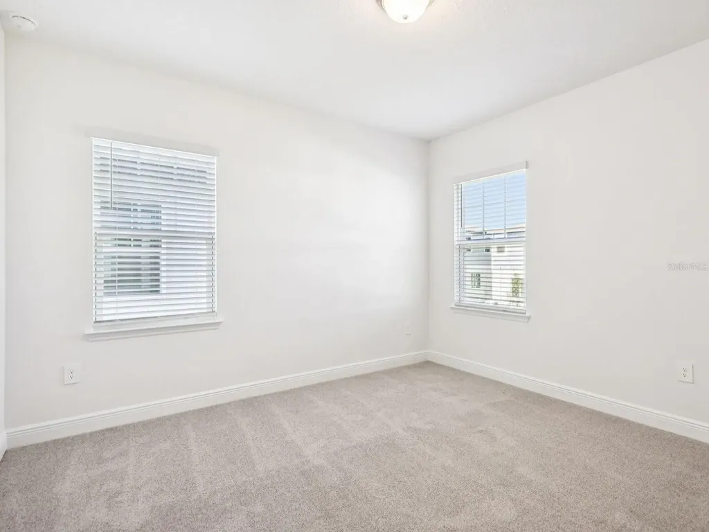 2273 Hen Minneola FL 34715
