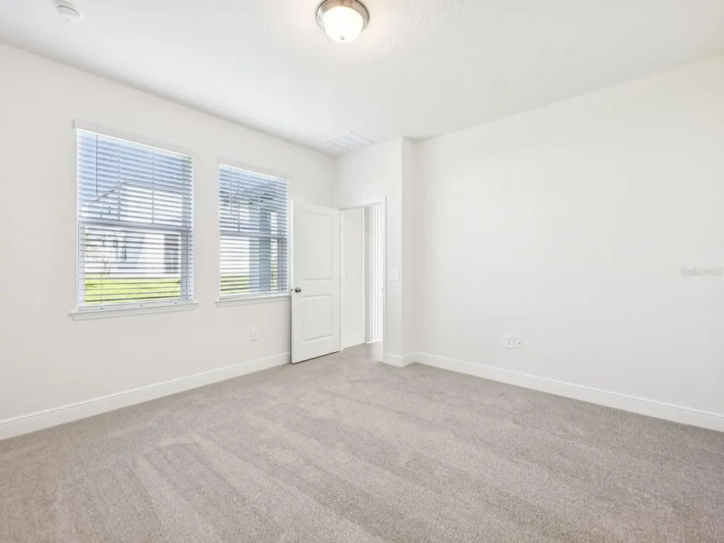 2273 Hen Minneola FL 34715