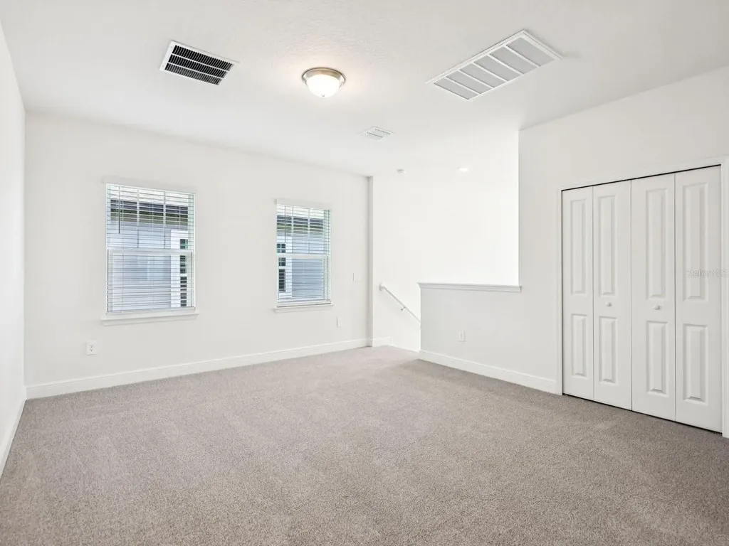 2273 Hen Minneola FL 34715
