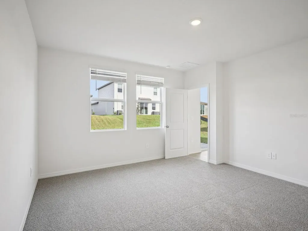 1749 Brekey Way Zephyrhills FL 33541