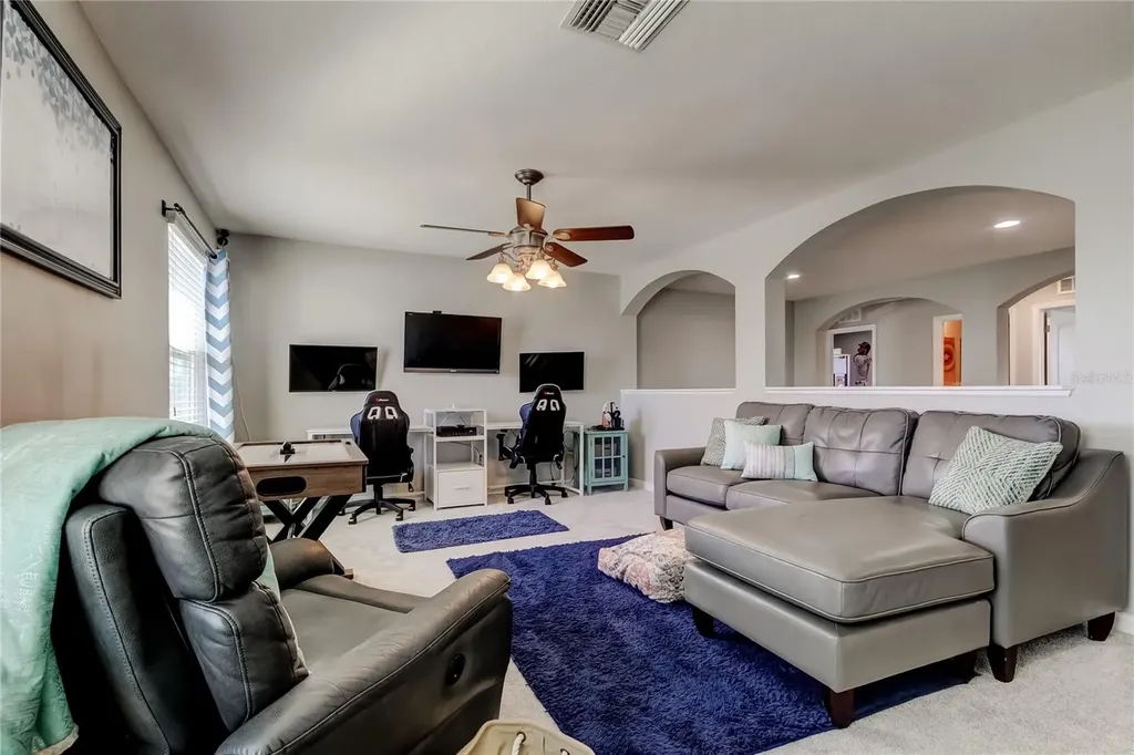 5647 Fisher Glen Loop Wesley Chapel FL 33545