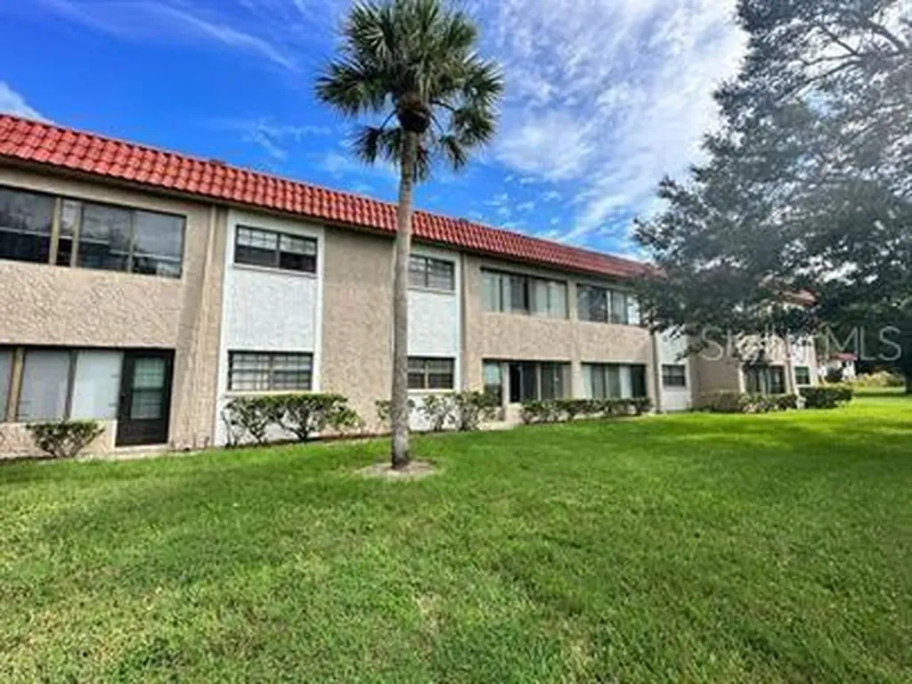 1750 Belleair Forest Drive Belleair FL 33756