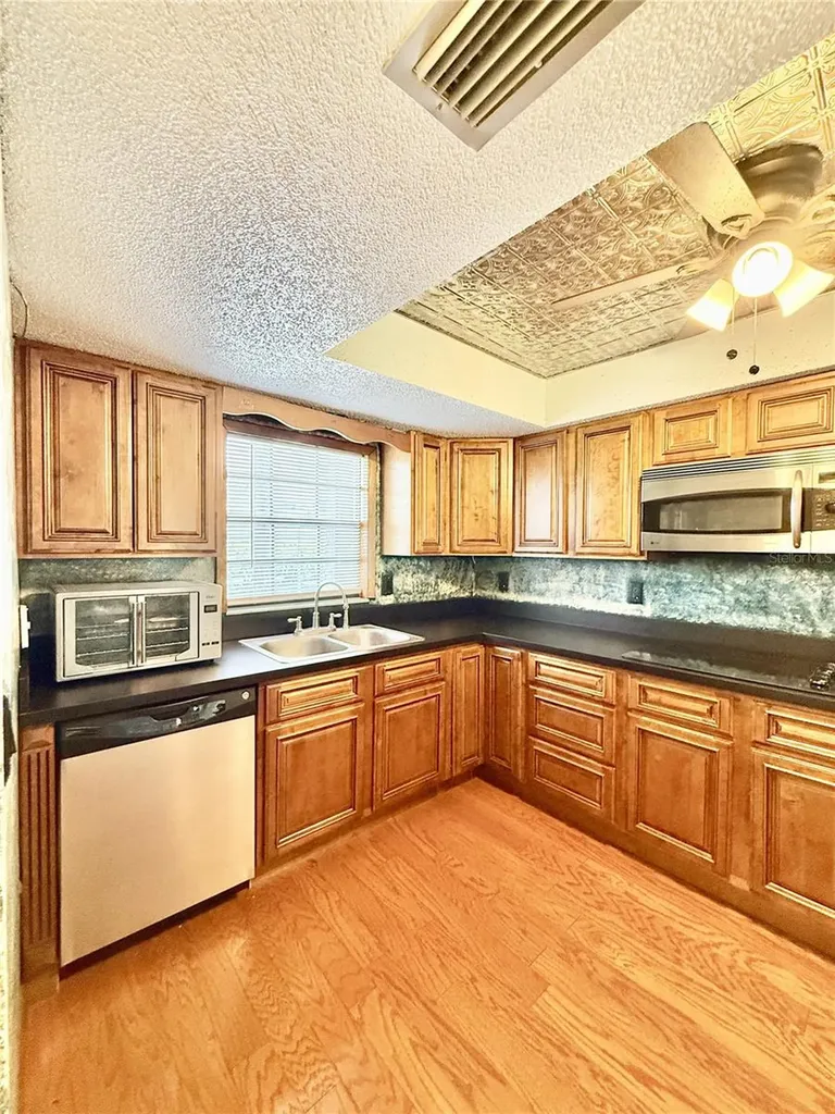 1750 Belleair Forest Drive Belleair FL 33756