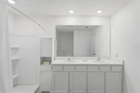 3223 Evenmore Way Wildwood FL 34785
