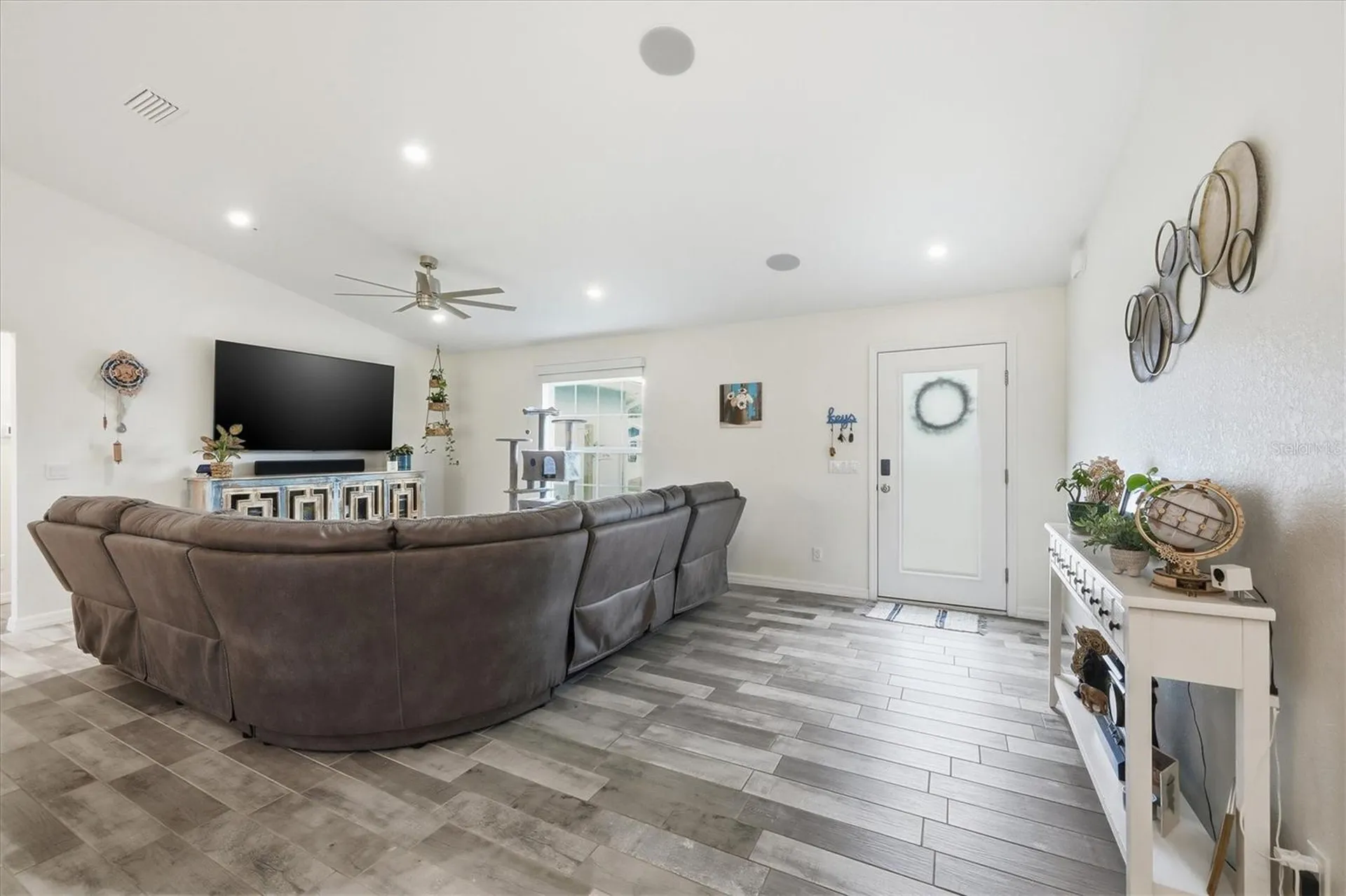 10300 Sandrift Avenue Englewood FL 34224