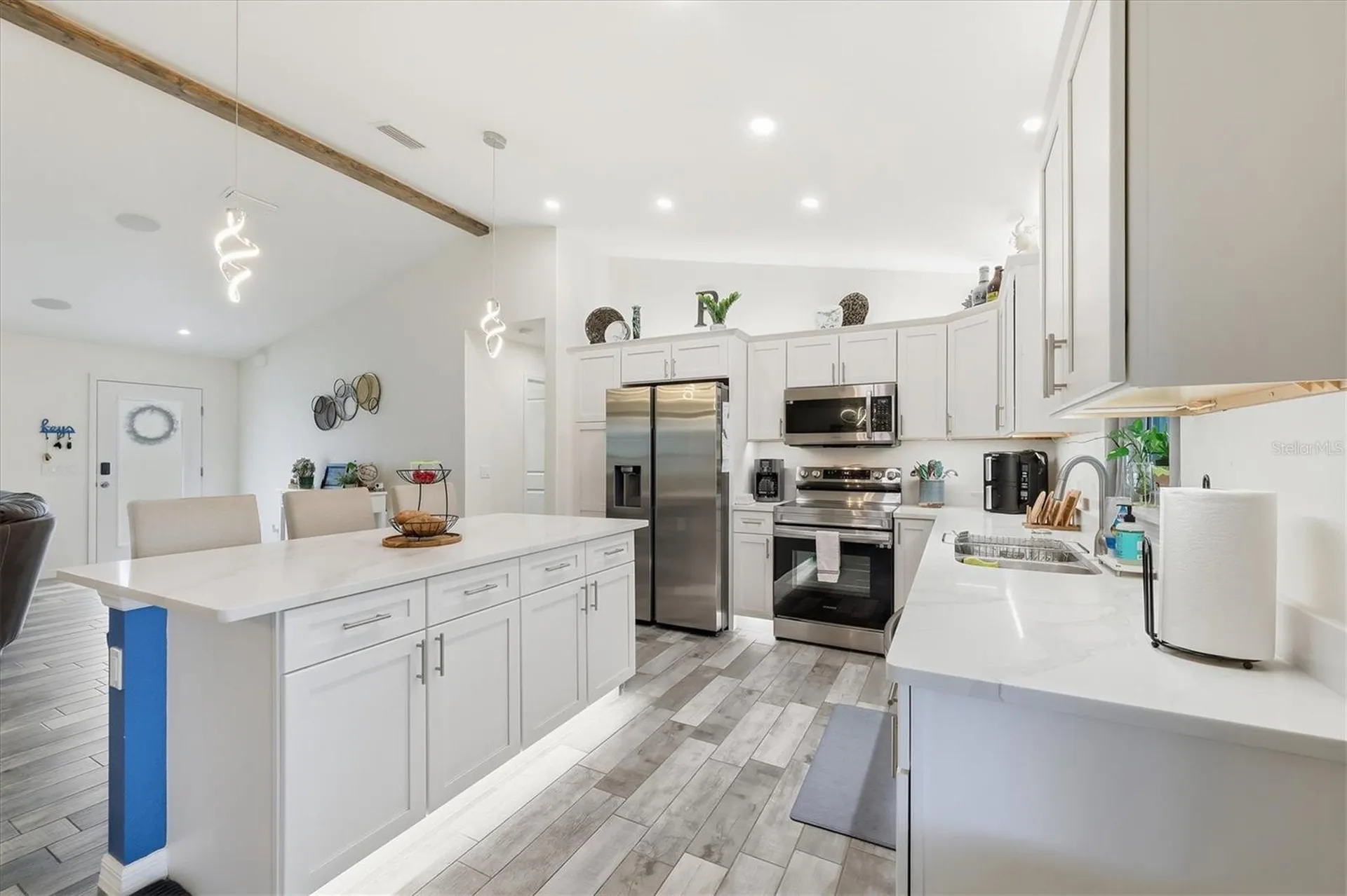 10300 Sandrift Avenue Englewood FL 34224