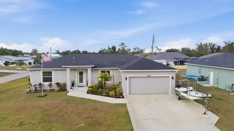 10300 Sandrift Avenue Englewood FL 34224