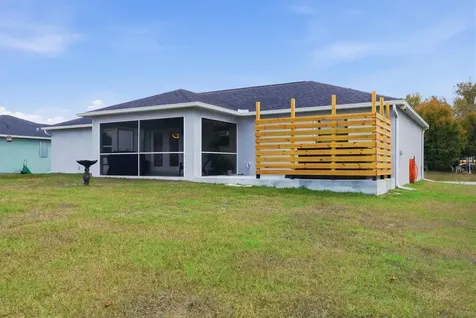 10300 Sandrift Avenue Englewood FL 34224