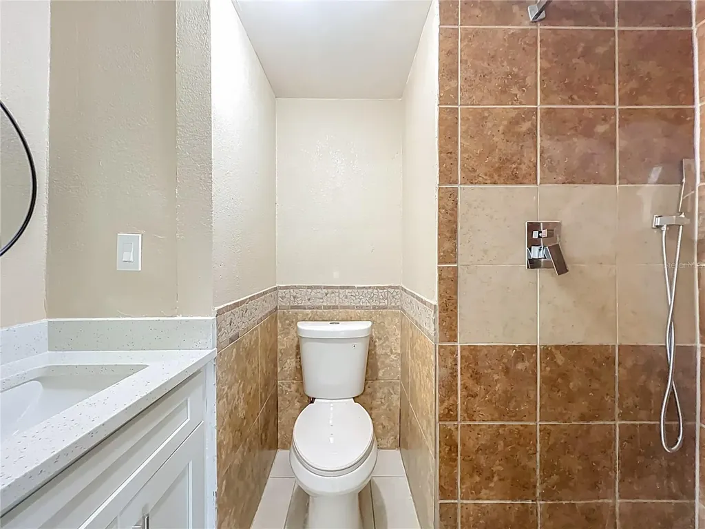 4052 Castlegate Drive Orlando FL 32839