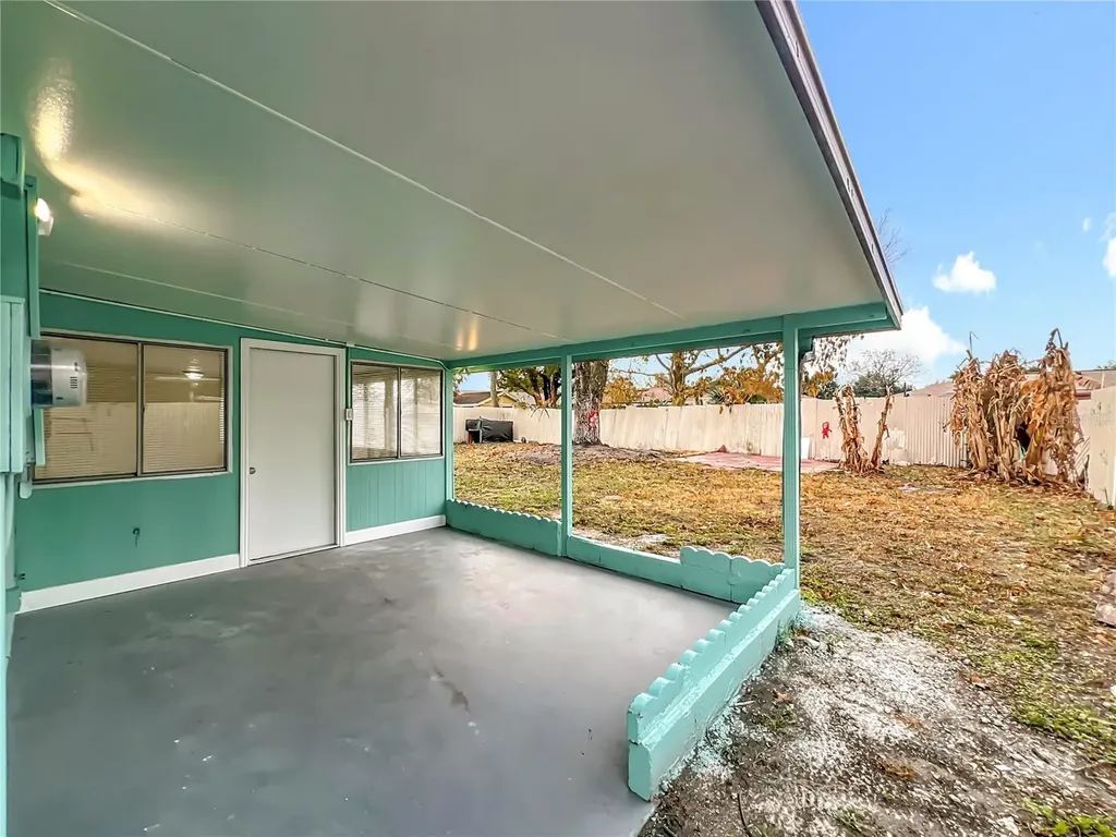 4052 Castlegate Drive Orlando FL 32839