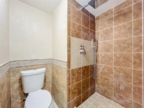 4052 Castlegate Drive Orlando FL 32839