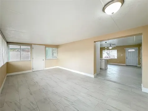 4052 Castlegate Drive Orlando FL 32839