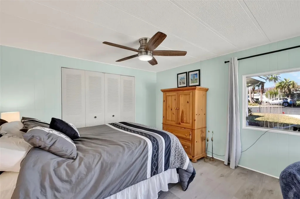 1050 Shawn Court Tavares FL 32778