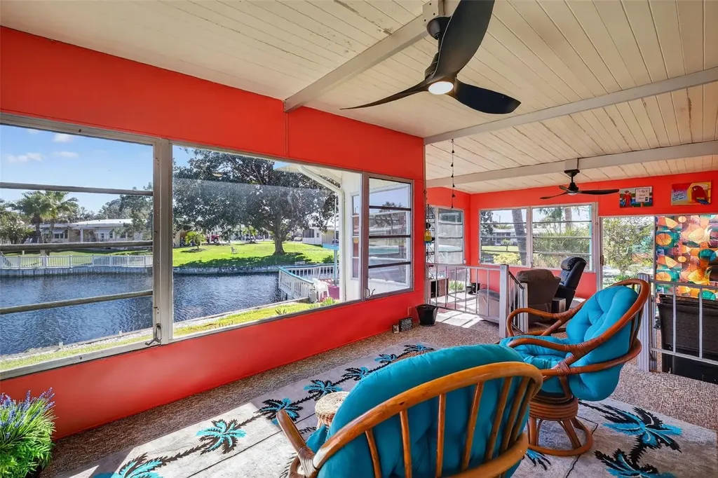 1050 Shawn Court Tavares FL 32778