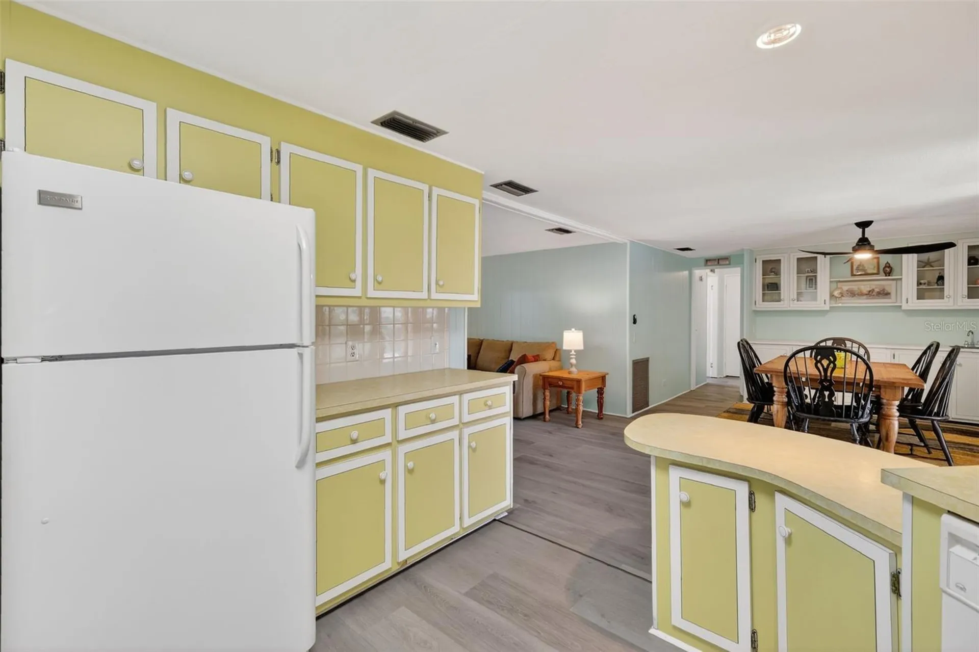 1050 Shawn Court Tavares FL 32778