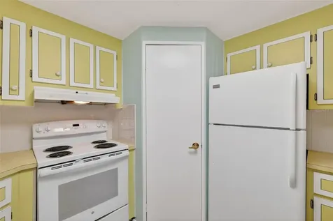 1050 Shawn Court Tavares FL 32778