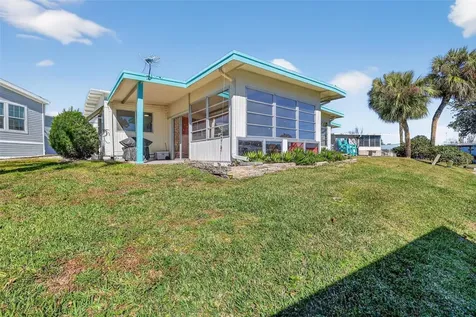 1050 Shawn Court Tavares FL 32778