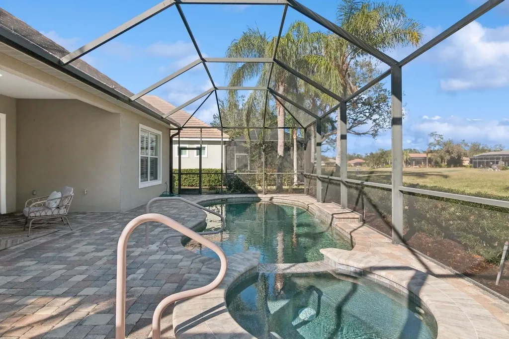12204 Thornhill Court Lakewood Ranch FL 34202