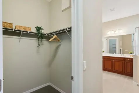 12204 Thornhill Court Lakewood Ranch FL 34202