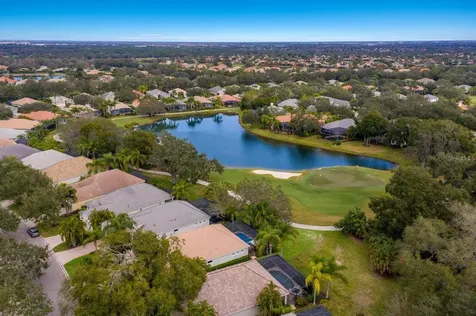 12204 Thornhill Court Lakewood Ranch FL 34202